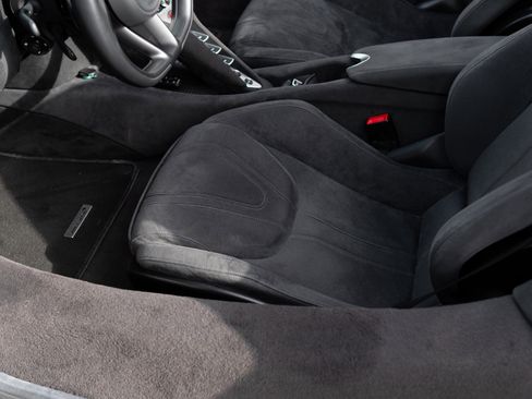 Used 2020 McLaren 720S Performance image 37