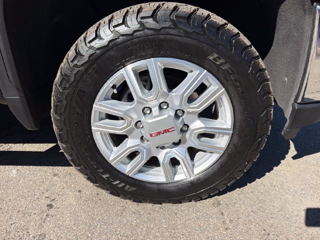 Used 2021 GMC Sierra 2500 SLT AWD/4WD image 31