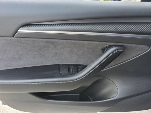 Used 2021 Tesla Model 3 Standard Range Plus RWD image 23