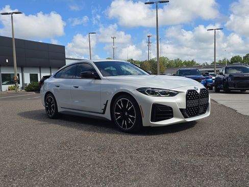 Used 2022 BMW M440i xDrive Gran Coupe w/ Premium Package AWD/4WD image 2