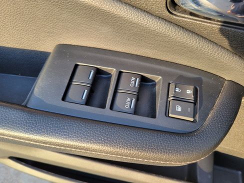 Used 2019 Honda Ridgeline Sport image 12