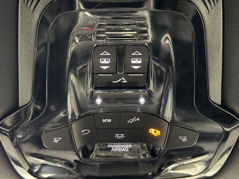 Used 2023 Alfa Romeo Stelvio Veloce image 28