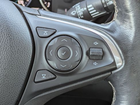 Certified 2017 Buick Envision Premium w/ Driver Confidence Package image 28