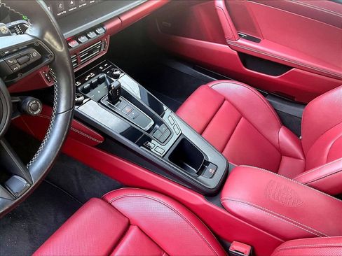 Certified 2022 Porsche 911 Carrera GTS RWD image 20