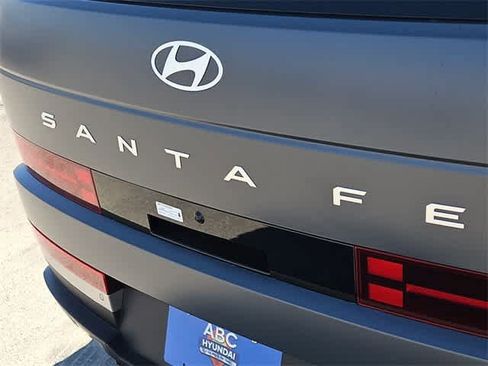Used 2024 Hyundai Santa Fe Limited image 15
