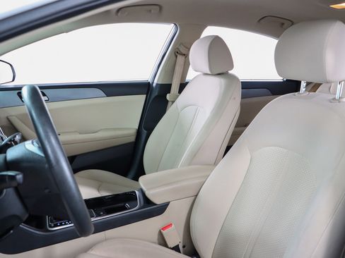 Used 2018 Hyundai Sonata SE image 20
