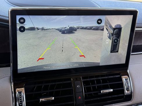 Used 2023 Lincoln Navigator Reserve image 29