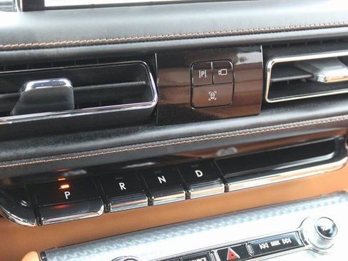 Certified 2023 Lincoln Aviator Black Label w/ Dynamic Handling Package image 24