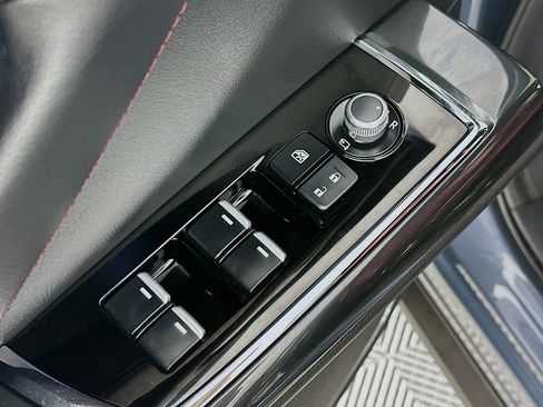 Certified 2023 MAZDA CX-9 Carbon Edition image 24