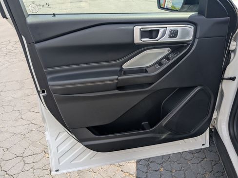 Used 2020 Ford Explorer ST w/ ST Street Pack AWD/4WD image 14