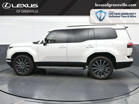 Used 2024 Lexus GX 550 w/ Accessory Package (Z1) AWD/4WD image 5
