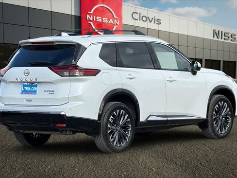 New 2026 Nissan Rogue Platinum image 3