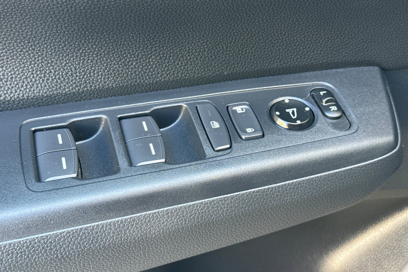 Used 2026 Honda CR-V Sport-L image 14
