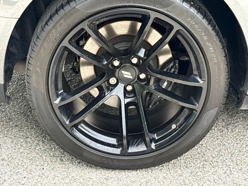 Used 2023 Dodge Challenger R/T Scat Pack RWD image 10