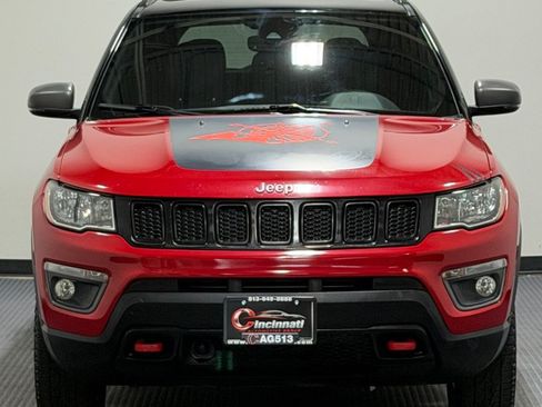 Used 2021 Jeep Compass Trailhawk AWD/4WD image 3