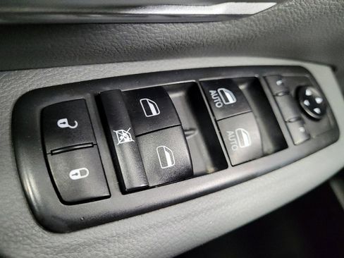 Used 2019 RAM 1500 Big Horn AWD/4WD image 27