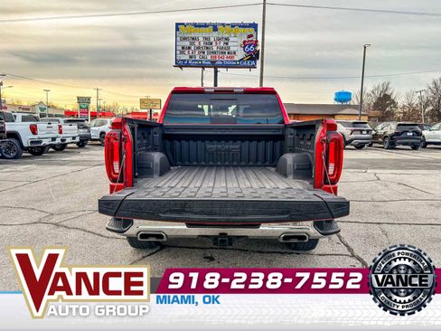 Used 2023 GMC Sierra 1500 SLT w/ SLT Premium Plus Package image 17