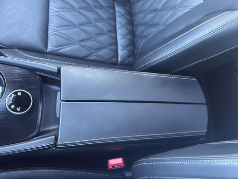 Used 2024 Nissan Rogue Platinum image 25