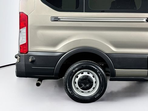 Used 2020 Ford Transit 350 XL image 45