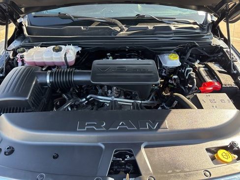Used 2025 RAM 1500 Big Horn image 19