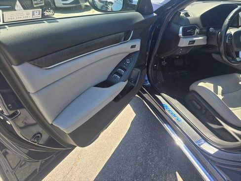 Used 2019 Honda Accord EX-L image 21