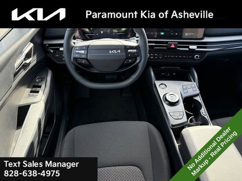 New 2026 Kia Sportage S image 23