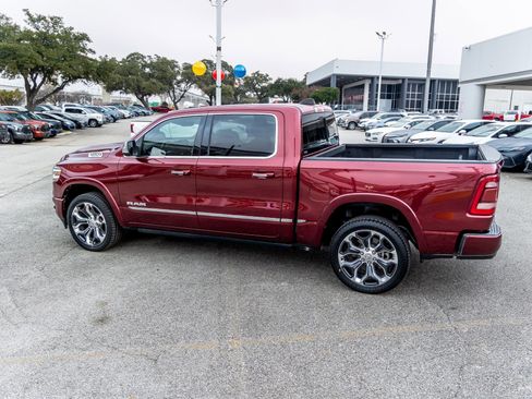 Used 2022 RAM 1500 Limited w/ Body Color Bumper Group image 10