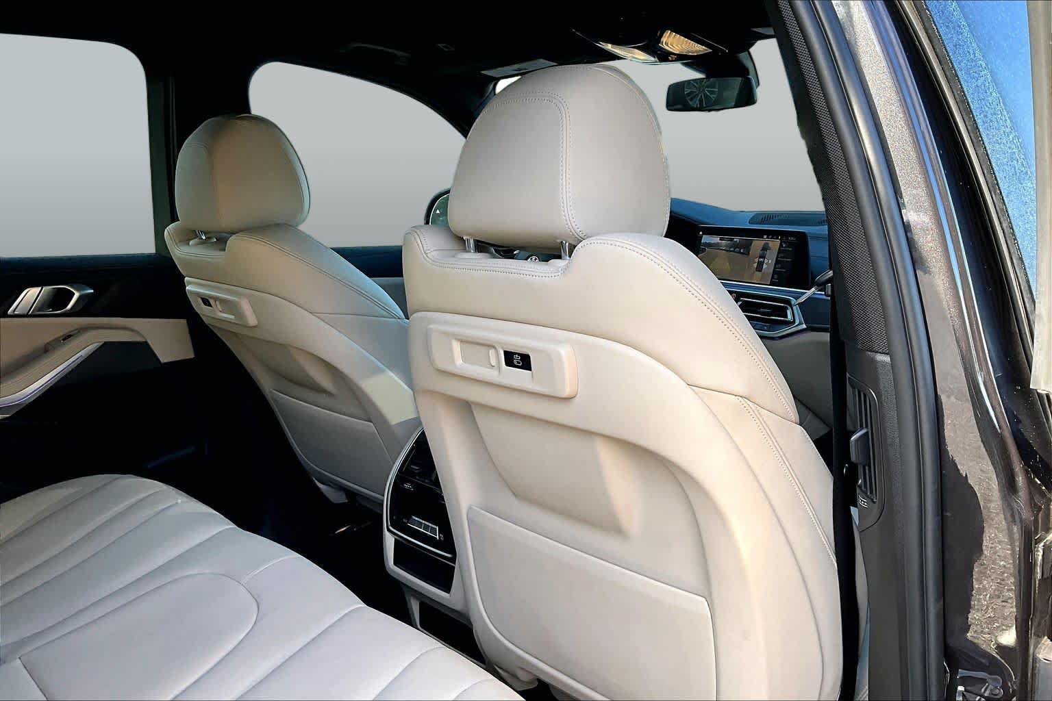 Used 2022 BMW X5 sDrive40i w/ Premium Package RWD image 20
