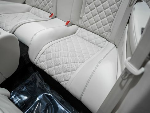 Used 2017 Bentley Continental GT image 40