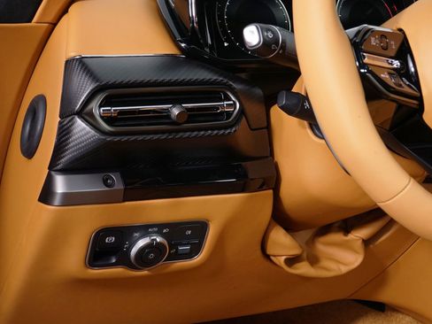 New 2026 Aston Martin V8 Vantage S image 26