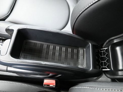 Used 2024 MINI Cooper S image 21