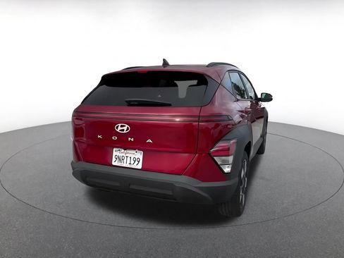 Used 2025 Hyundai Kona SEL image 14