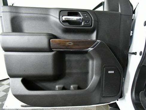 Used 2020 GMC Sierra 1500 SLT w/ SLT Premium Plus Package image 21