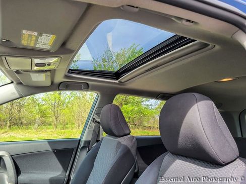 Used 2010 Toyota RAV4 Sport image 10