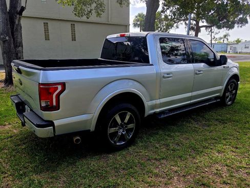 Used 2017 Ford F150 XLT w/ Equipment Group 302A Luxury RWD image 3
