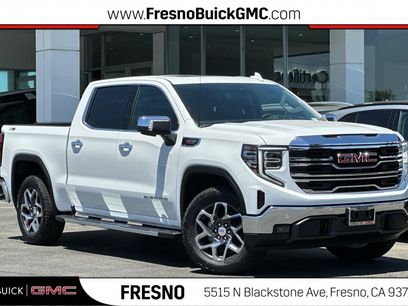 New 2025 GMC Sierra 1500 SLT w/ SLT Premium Plus Package