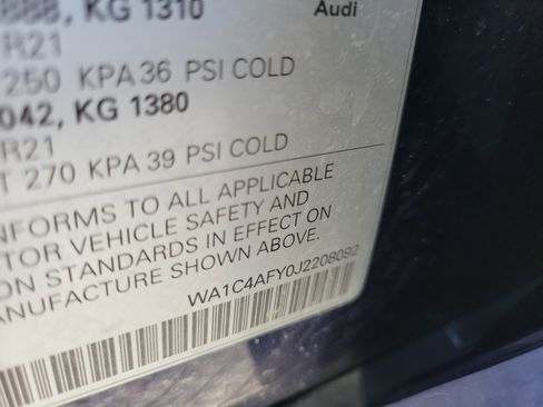 Used 2018 Audi SQ5 Prestige w/ Prestige Package image 33