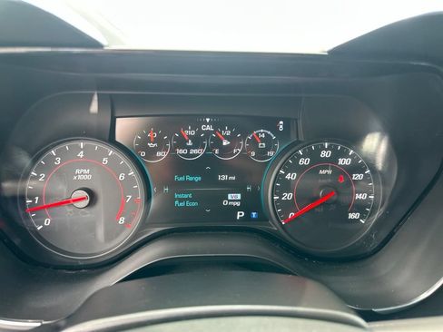 Used 2018 Chevrolet Camaro LT RWD image 14