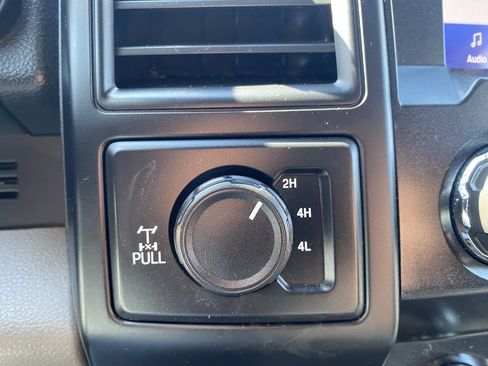 Used 2019 Ford F150 XL w/ Equipment Group 101A Mid AWD/4WD image 27