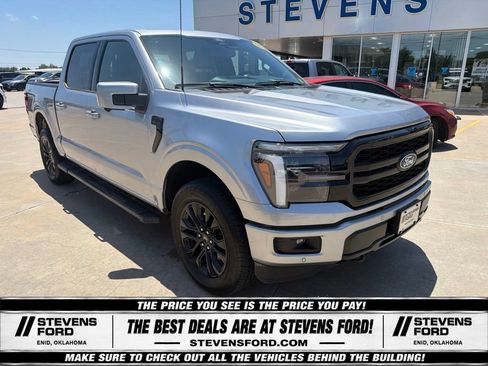 Used 2025 Ford F150 Lariat w/ Equipment Group 502A High AWD/4WD image 5