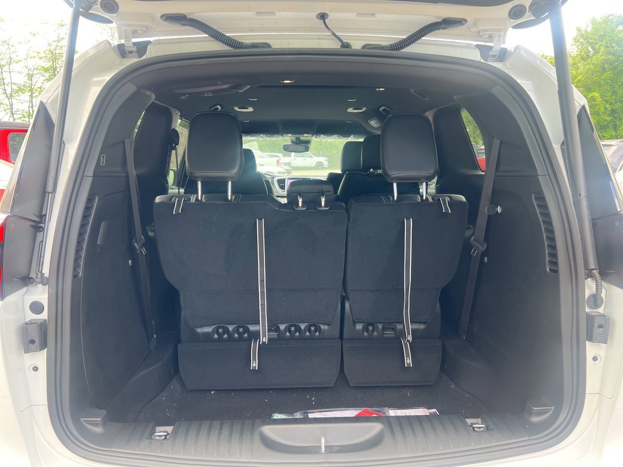 New 2026 Chrysler Pacifica Select w/ S Appearance Package FWD image 13
