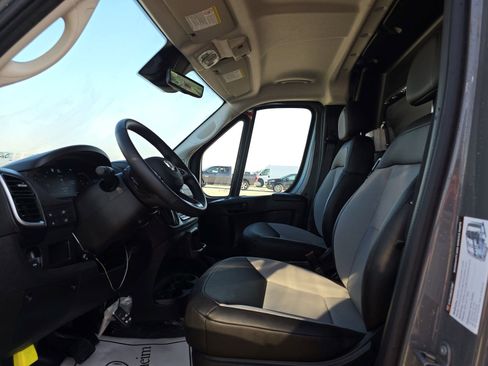 Used 2025 RAM ProMaster 2500 w/ Quick Order Package 22G SLT image 7