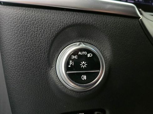 Used 2024 Mercedes-Benz C 63 AMG S image 32