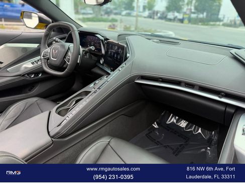 Used 2022 Chevrolet Corvette Stingray Preferred Conv w/ Battery Protection Package RWD image 21