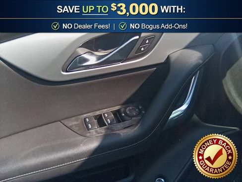 Used 2021 Chevrolet Blazer LT FWD image 16