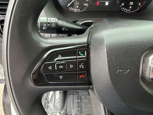 Used 2023 RAM ProMaster 2500 FWD image 17