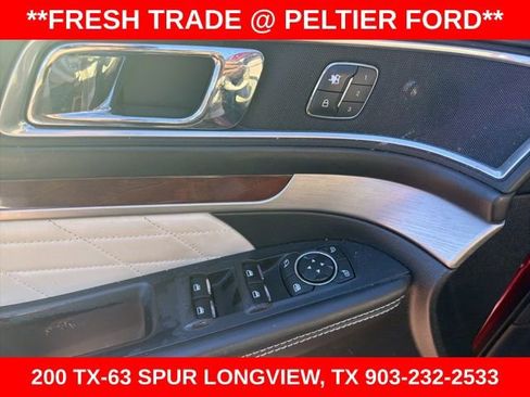 Used 2016 Ford Explorer Platinum image 11