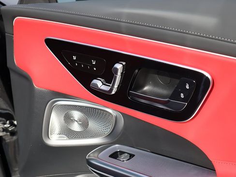 New 2026 Mercedes-Benz CLE 300 4MATIC Coupe image 14