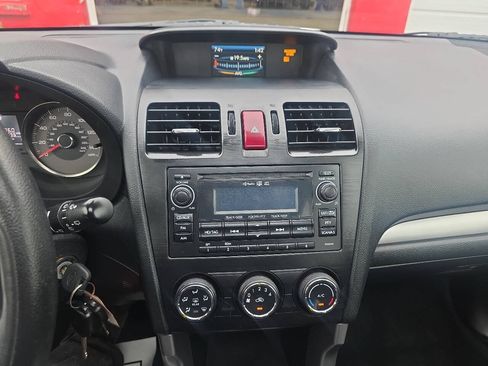Used 2015 Subaru Forester 2.5i Premium AWD/4WD image 13