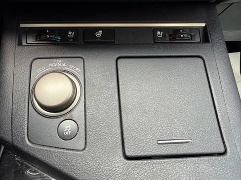Used 2015 Lexus ES 350 w/ Premium Package FWD image 26